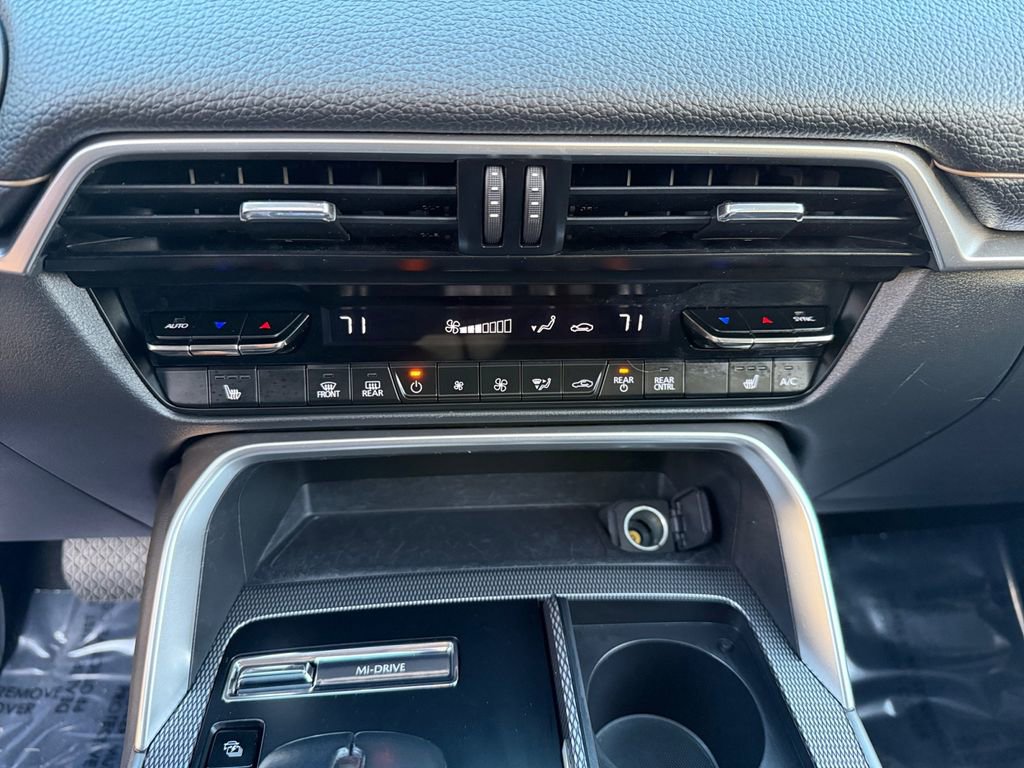 Used 2024 MAZDA CX-90 Plug-In Hybrid w/ Preferred image 17