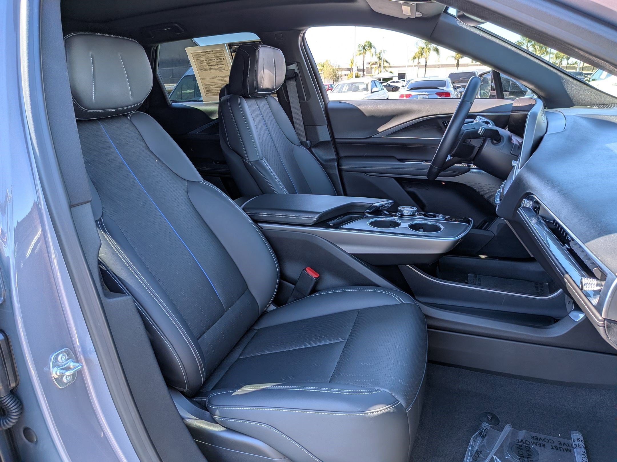 Used 2024 Cadillac Lyriq Sport w/ LPO, Floor Liner Package image 32