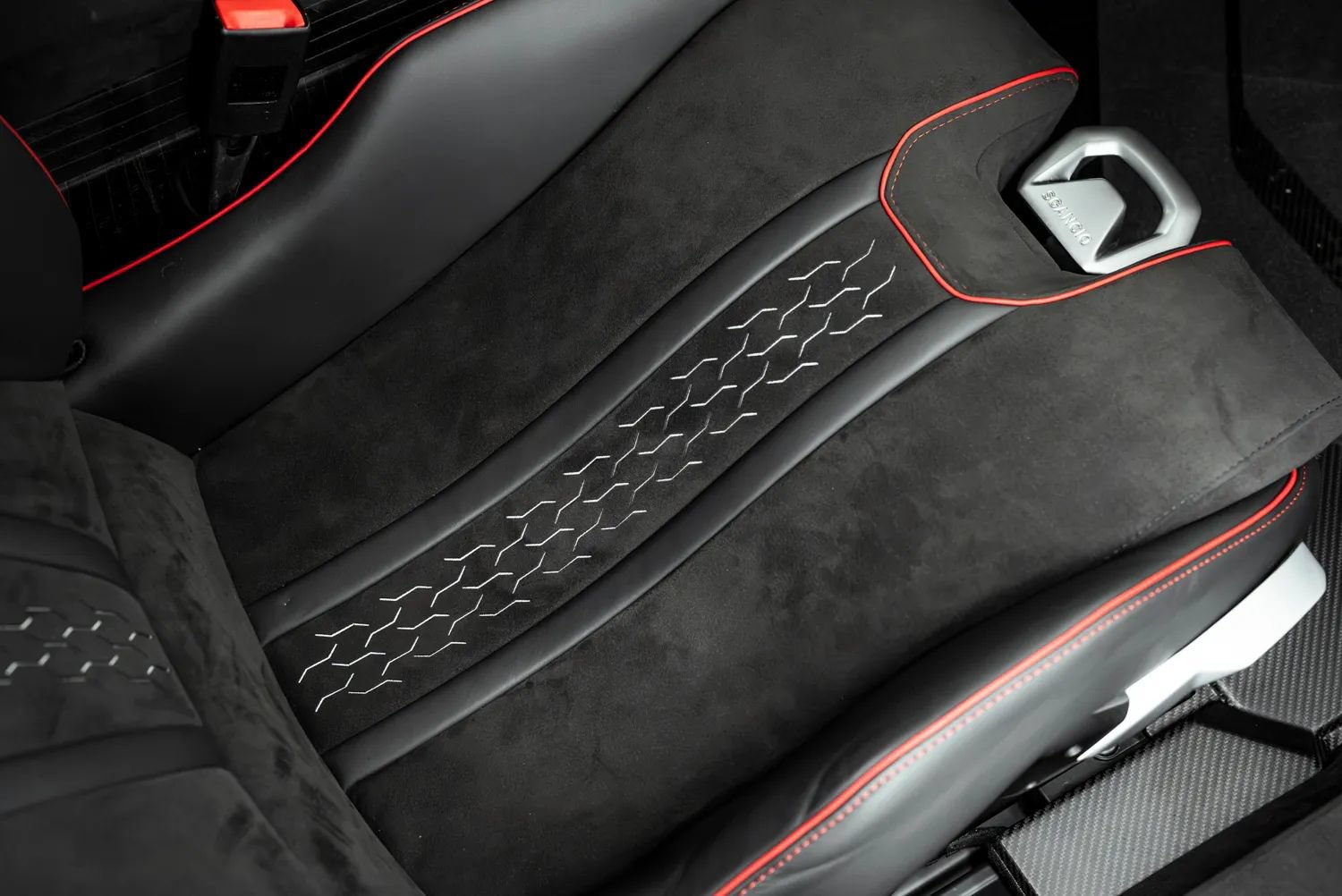 Used 2024 Lamborghini Huracan Sterrato AWD/4WD image 40