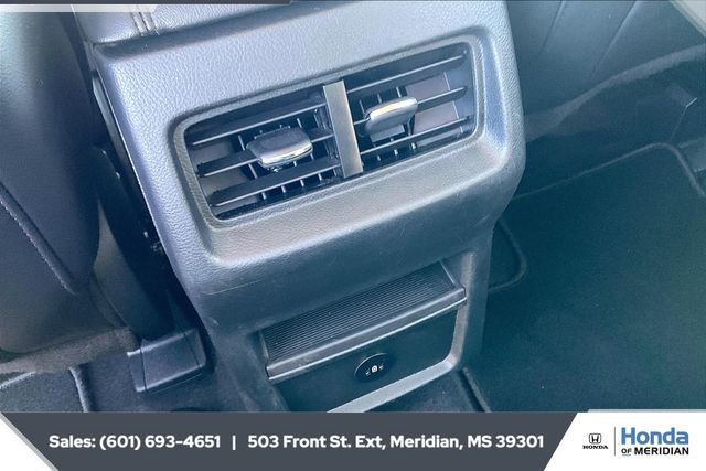 Used 2024 Ford Edge SEL image 23