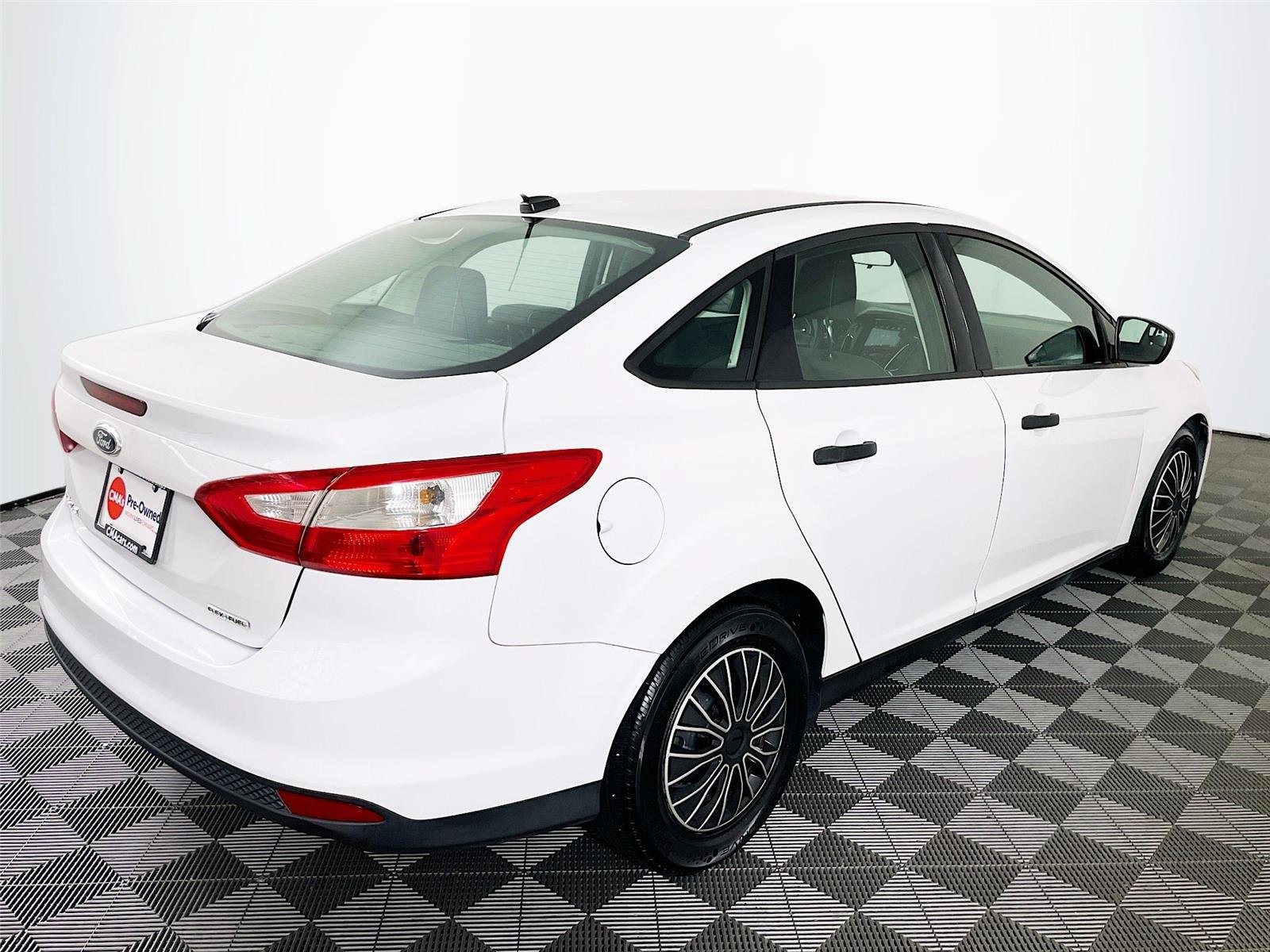 Used 2013 Ford Focus S FWD image 9