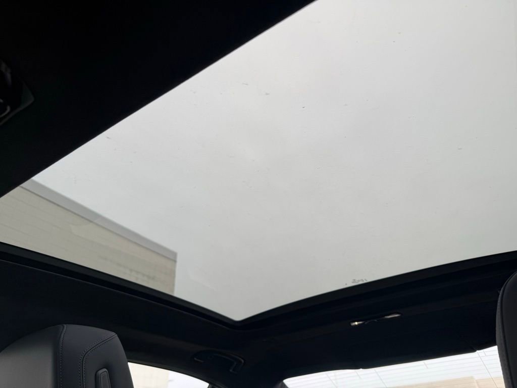 New 2026 BMW 530i xDrive w/ M Sport Package image 34