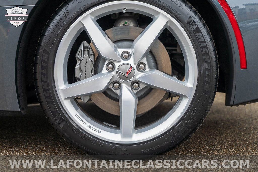 Used 2014 Chevrolet Corvette Base w/ Battery Protection Package image 21