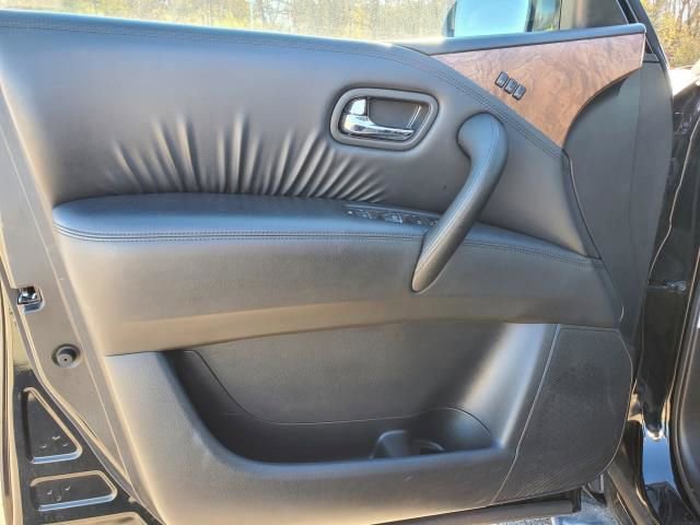 Used 2024 Nissan Armada SL w/ Captain's Chairs Package AWD/4WD image 19