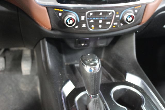 Used 2018 Chevrolet Traverse High Country AWD/4WD image 20