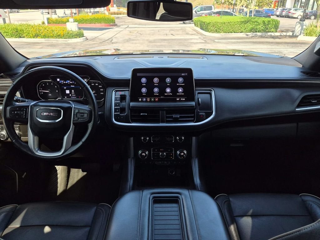 Used 2021 GMC Yukon XL SLT w/ Rear Media and Nav Package AWD/4WD image 22