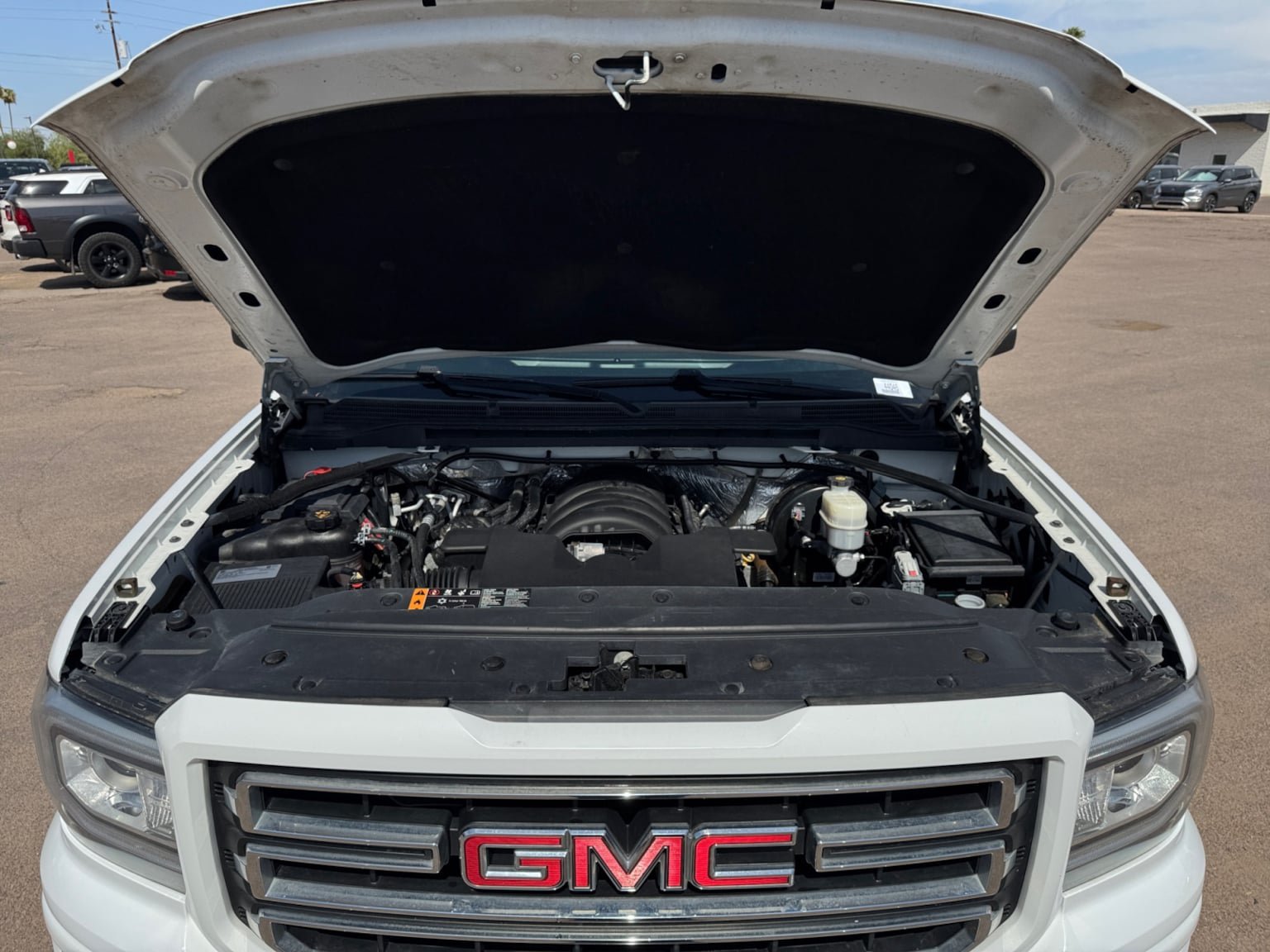 Used 2018 GMC Sierra 1500 SLE w/ SLE Value Package AWD/4WD image 20