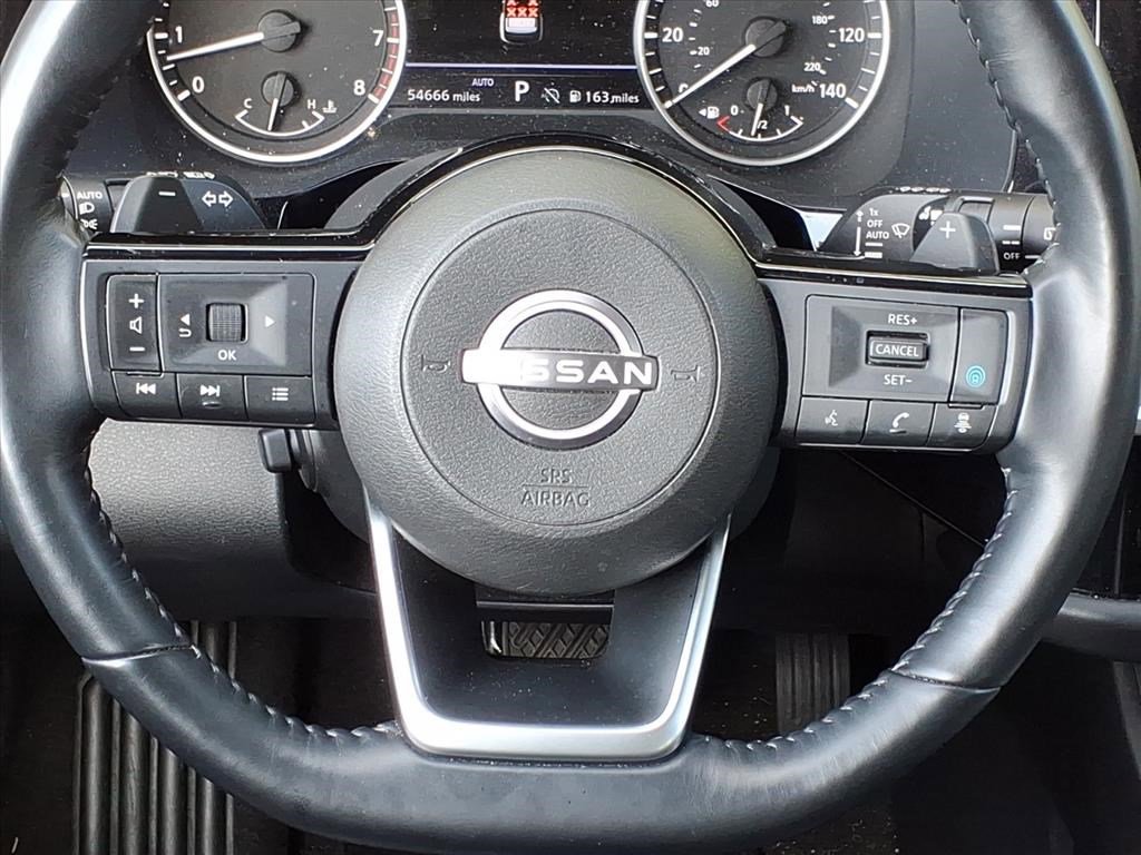 Used 2022 Nissan Pathfinder Platinum w/ Cargo Package image 20