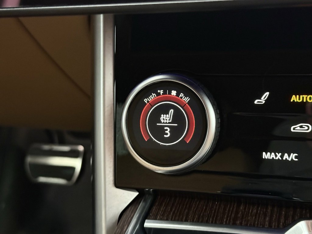 Certified 2023 Land Rover Range Rover SE image 26