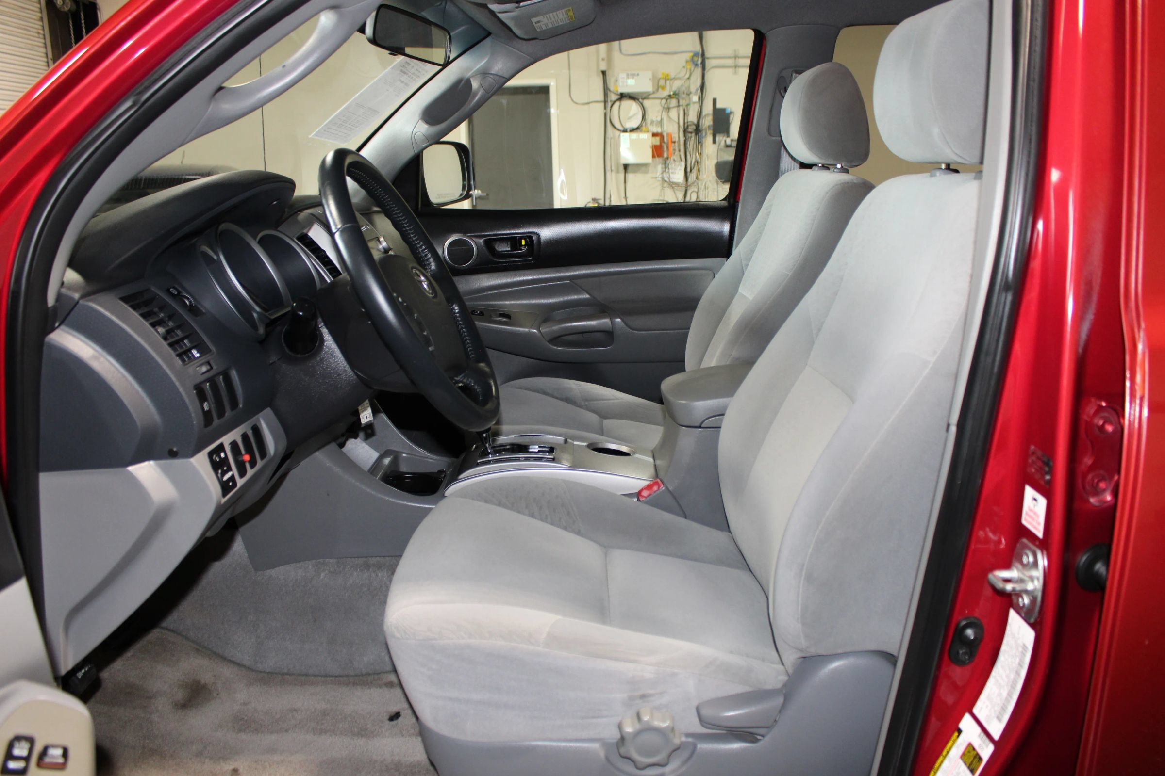 Used 2008 Toyota Tacoma PreRunner RWD image 8