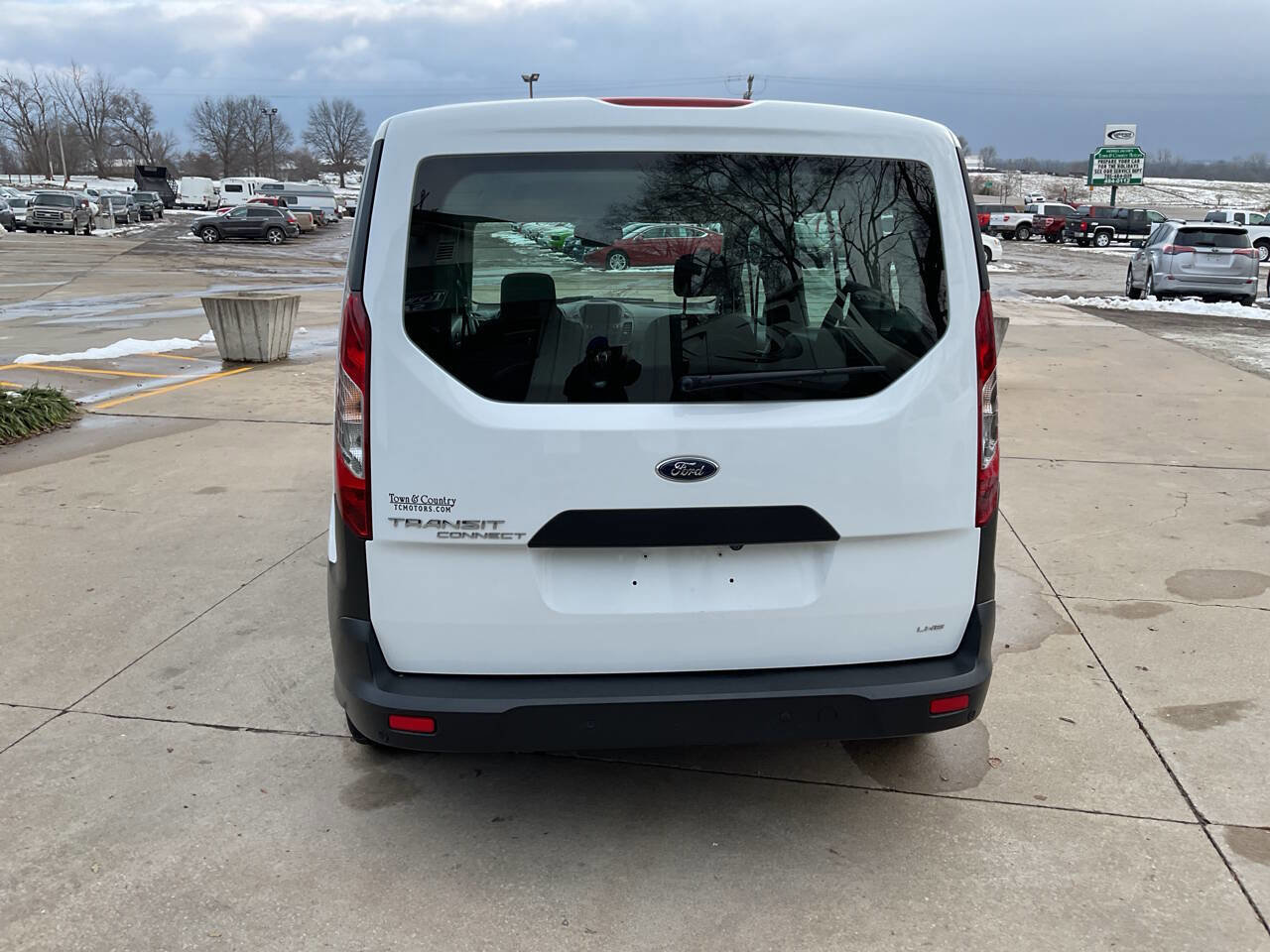 Used 2021 Ford Transit Connect XL image 8