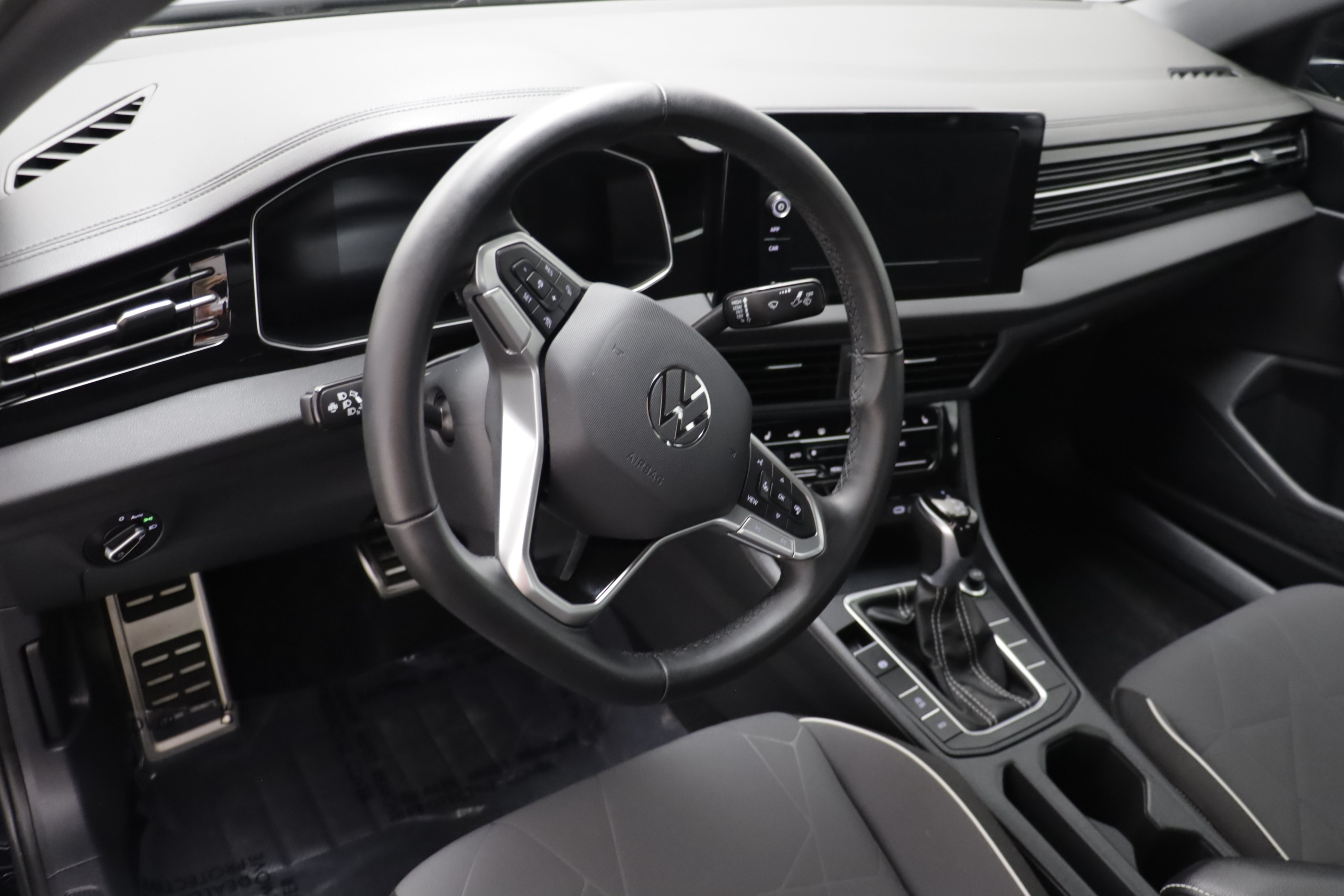 Certified 2026 Volkswagen Jetta Sport FWD image 6