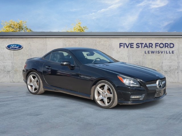 Used 2013 Mercedes-Benz SLK 250 image 2