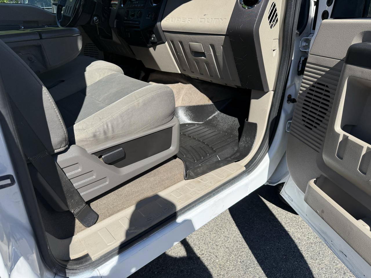 Used 2010 Ford F250 XLT AWD/4WD image 20