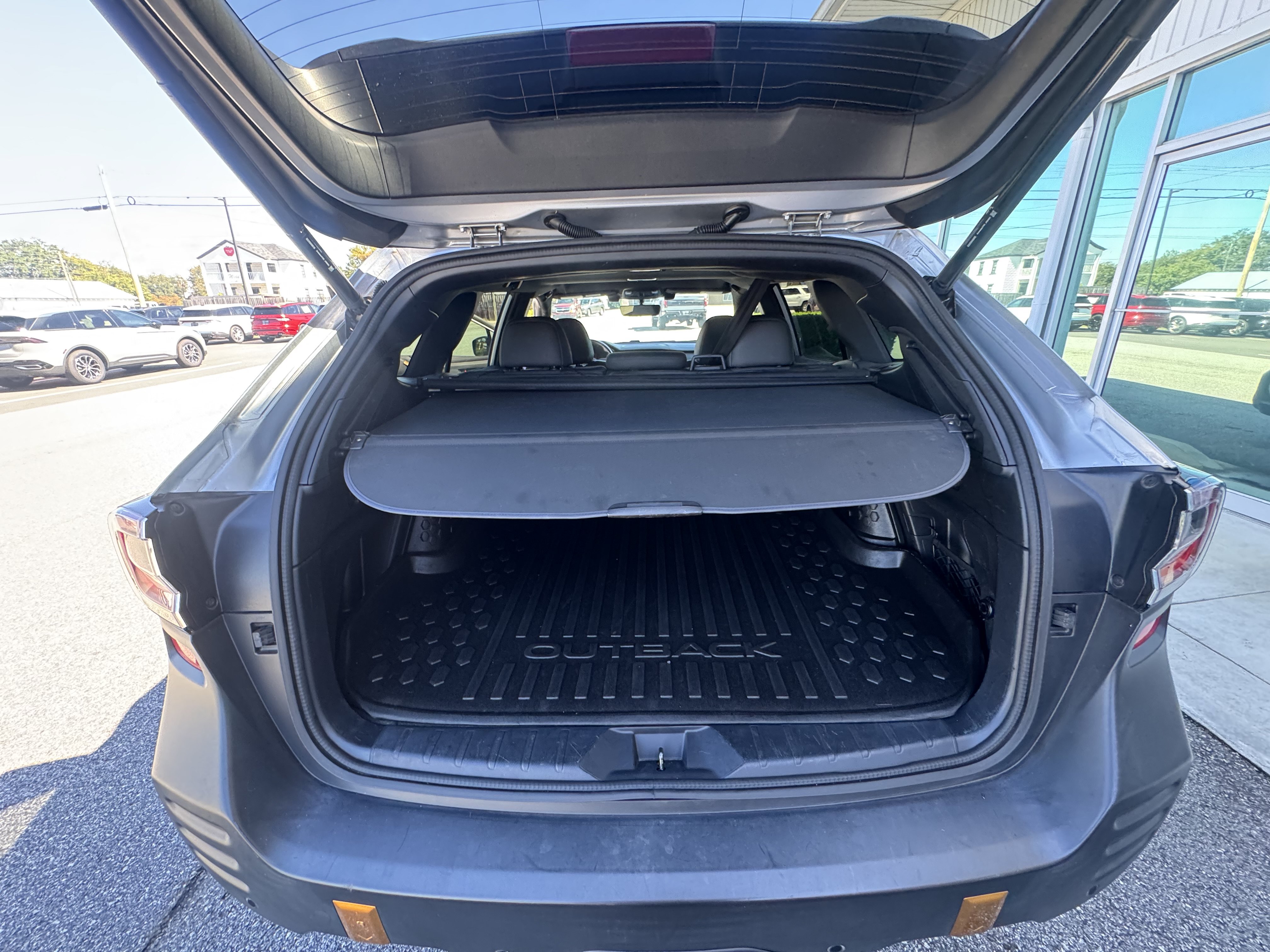 Used 2022 Subaru Outback Wilderness AWD/4WD image 9