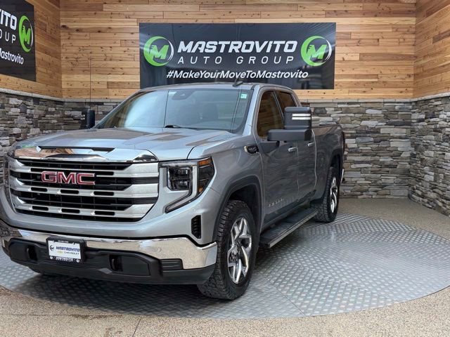 Used 2023 GMC Sierra 1500 SLE AWD/4WD image 4