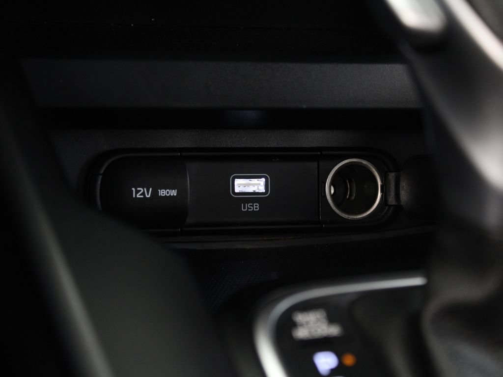 Used 2023 Kia Soul LX FWD image 23