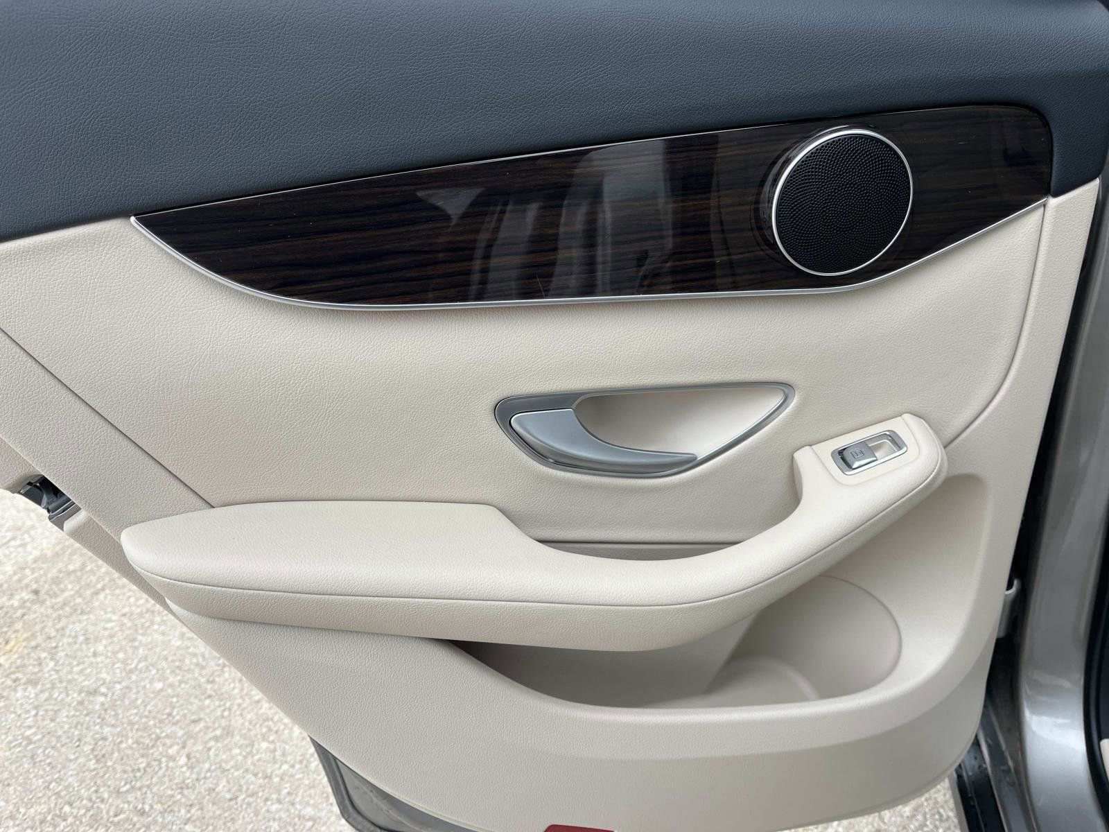 Certified 2021 Mercedes-Benz GLC 300 image 15