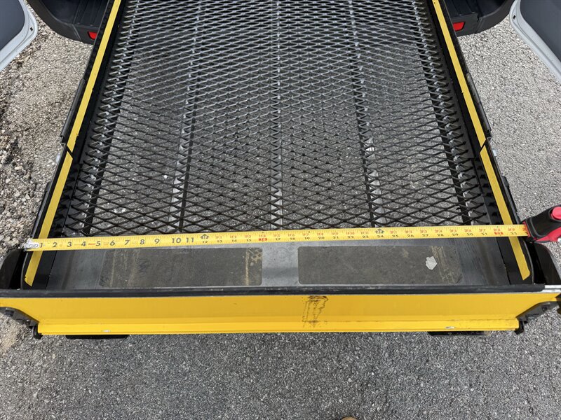 Used 2018 Ford Transit 150 XL RWD image 59