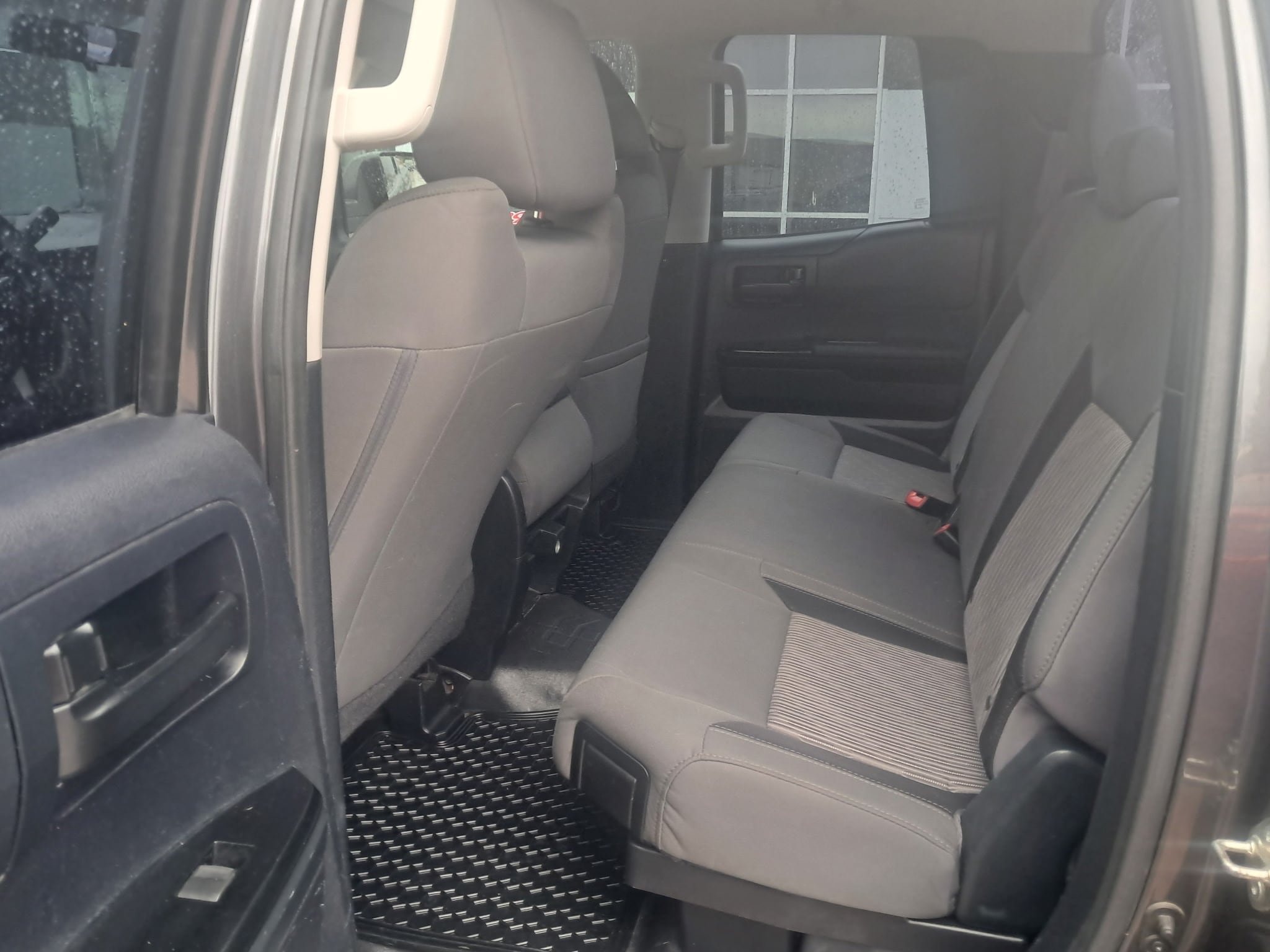 Used 2014 Toyota Tundra SR AWD/4WD image 4