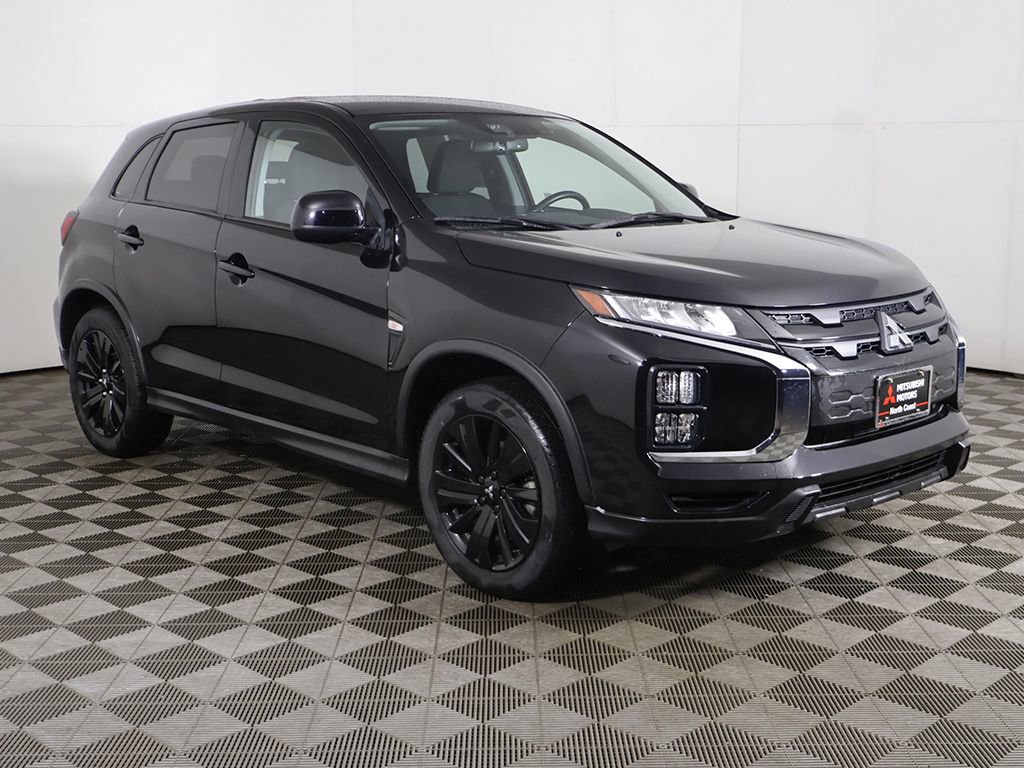 Used 2024 Mitsubishi Outlander Sport LE AWD/4WD image 2