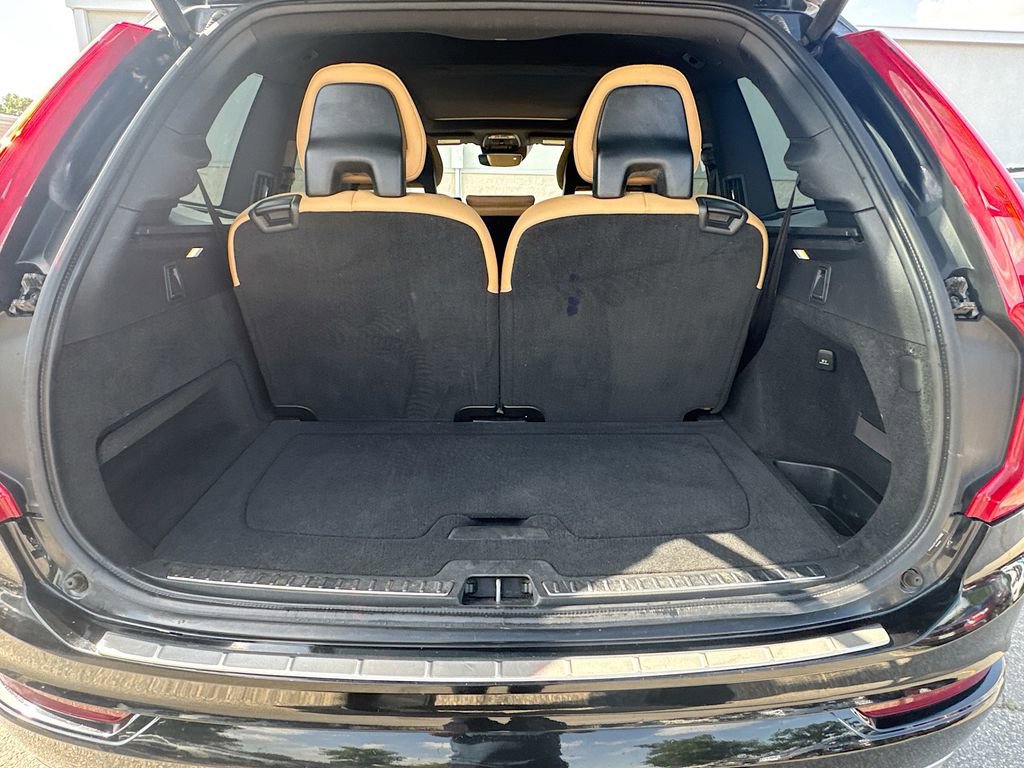 Used 2017 Volvo XC90 T6 Momentum w/ Vision Package AWD/4WD image 34