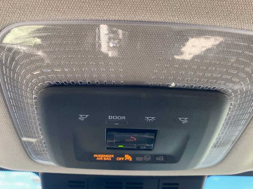 Used 2024 Toyota Prius LE image 25