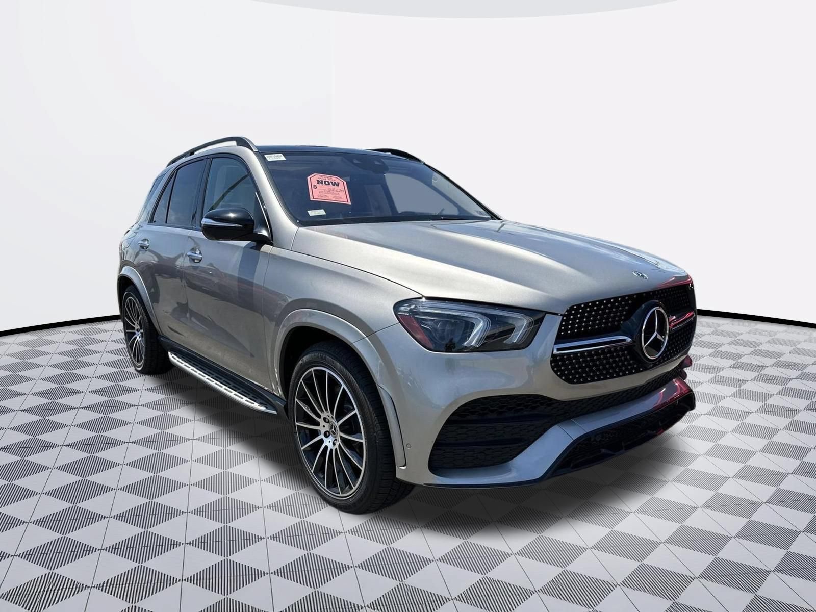 Used 2023 Mercedes-Benz GLE 580 4MATIC image 3