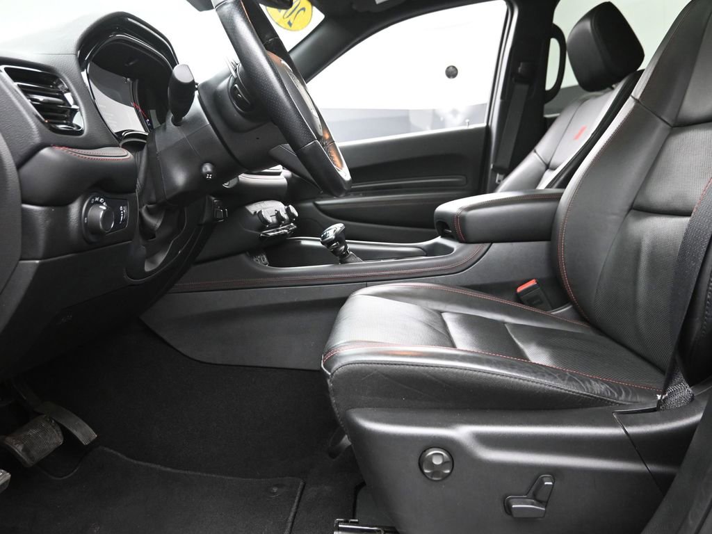 Used 2025 Dodge Durango GT AWD/4WD image 17