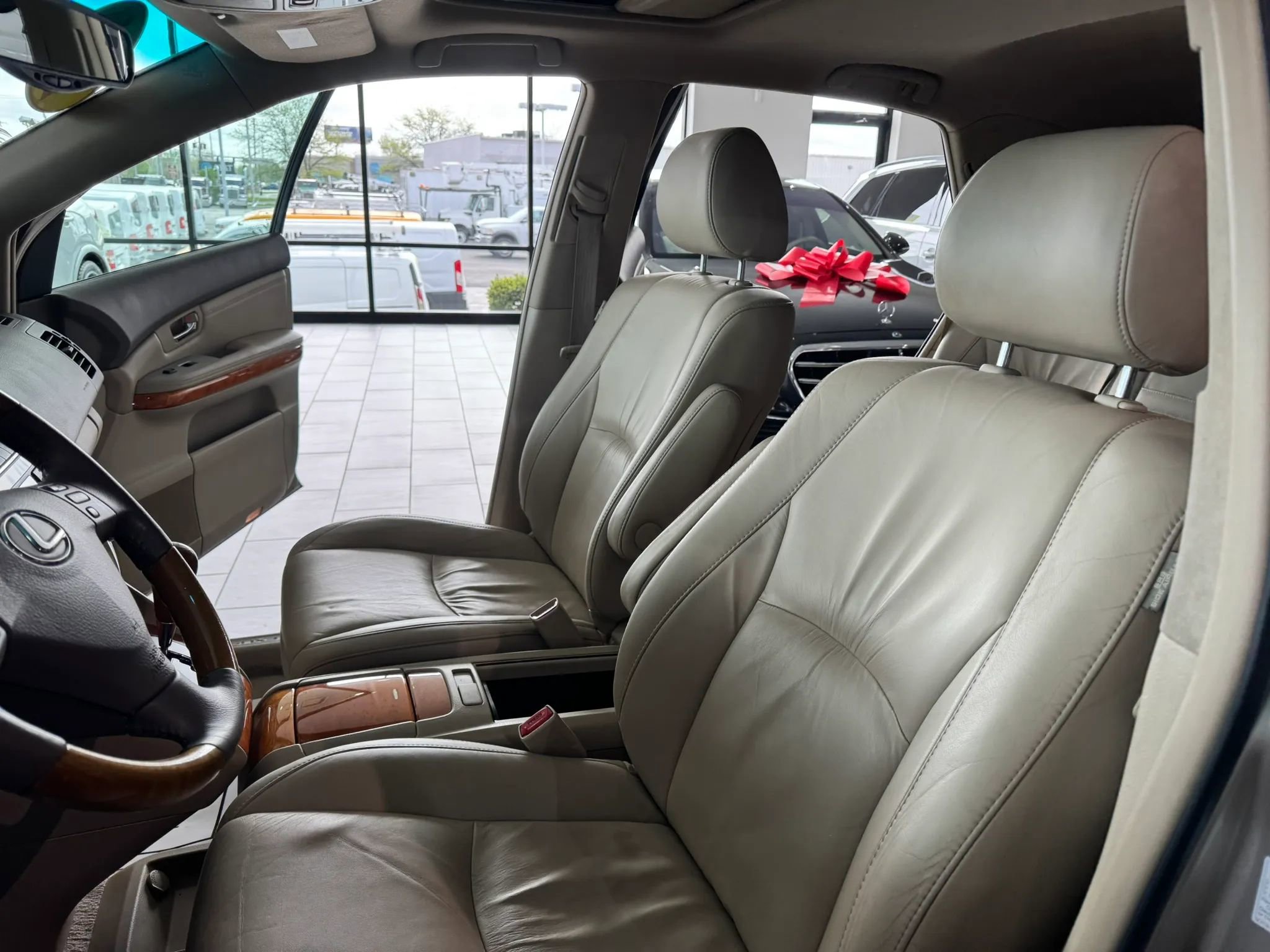 Used 2005 Lexus RX 330 AWD image 10