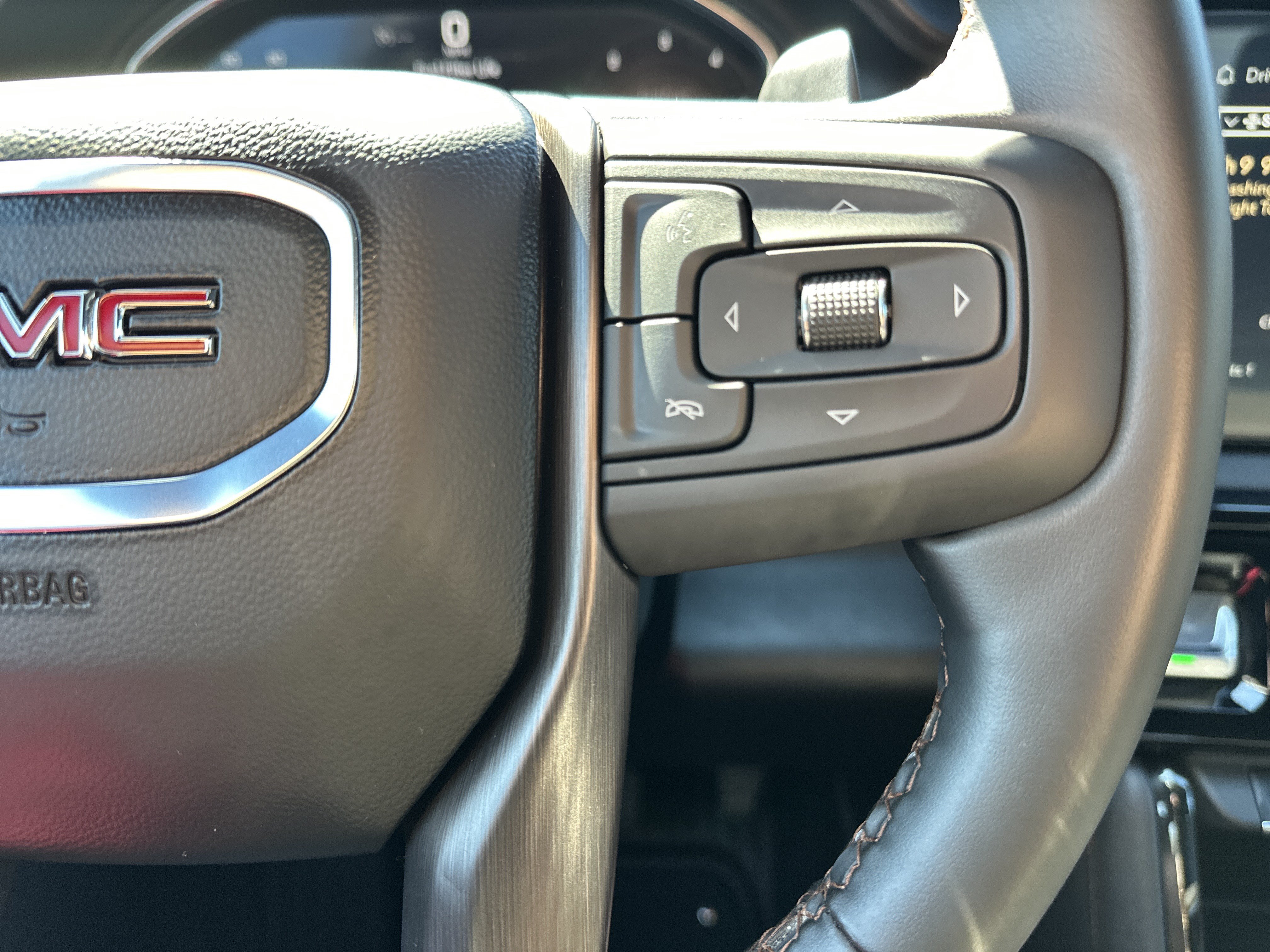 Used 2026 GMC Sierra 1500 AT4 w/ AT4 Premium Package AWD/4WD image 19