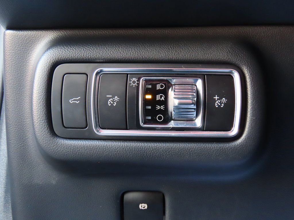 Used 2024 Lincoln Nautilus Reserve w/ Jet Appearance Package (87T) image 41