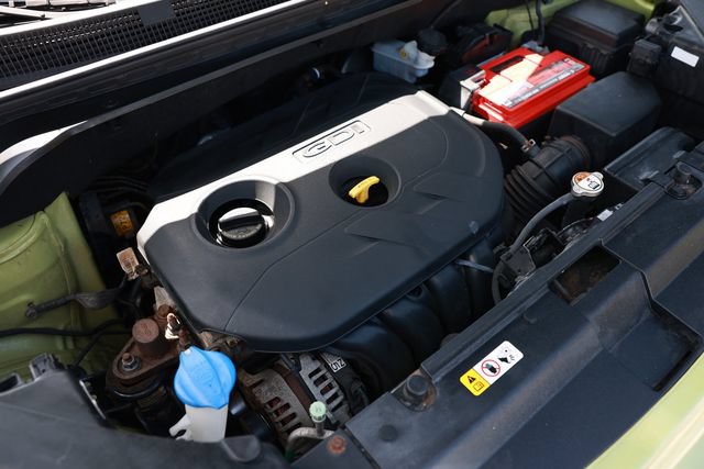Used 2016 Kia Soul + FWD image 51