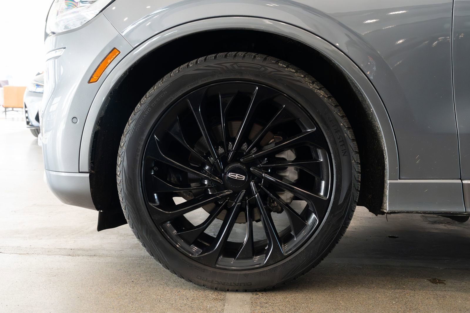 Used 2021 Lincoln Aviator Reserve w/ Equipment Group 210A image 7