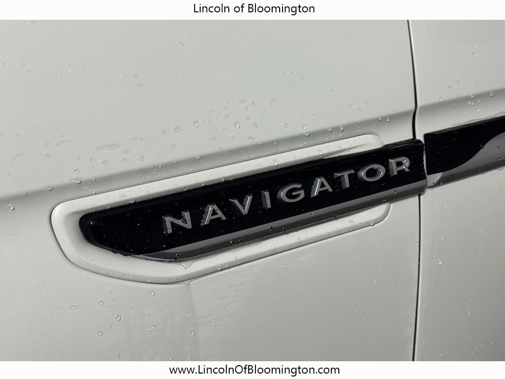 Certified 2022 Lincoln Navigator Black Label image 15