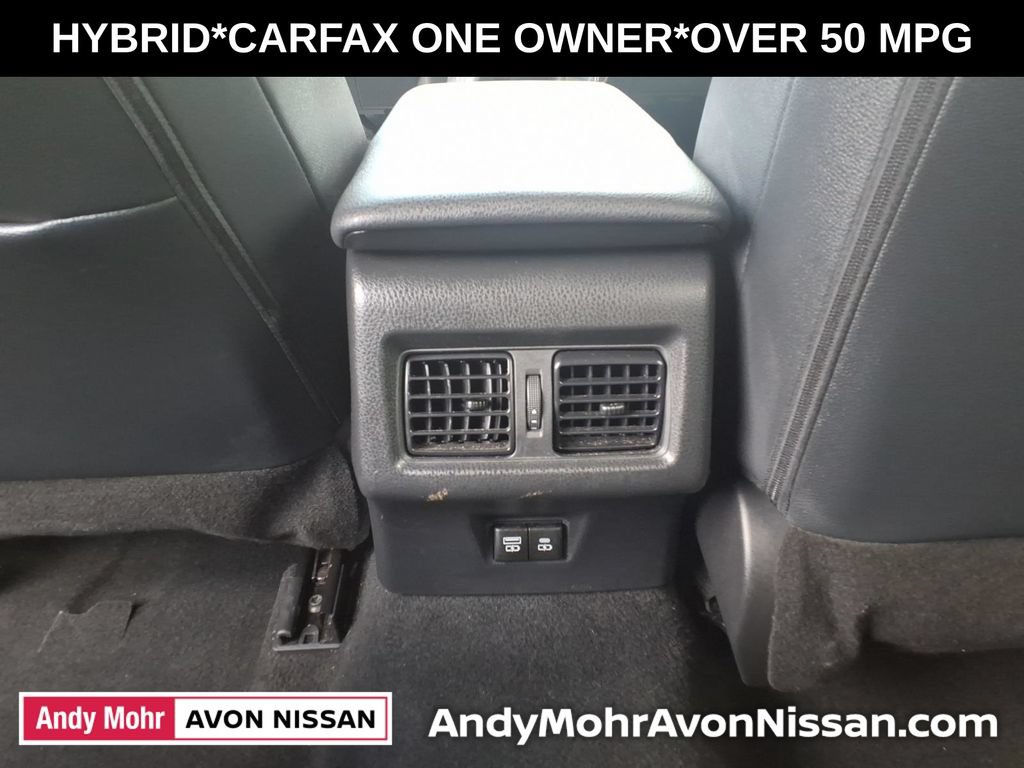 Used 2025 Toyota Camry SE FWD image 36
