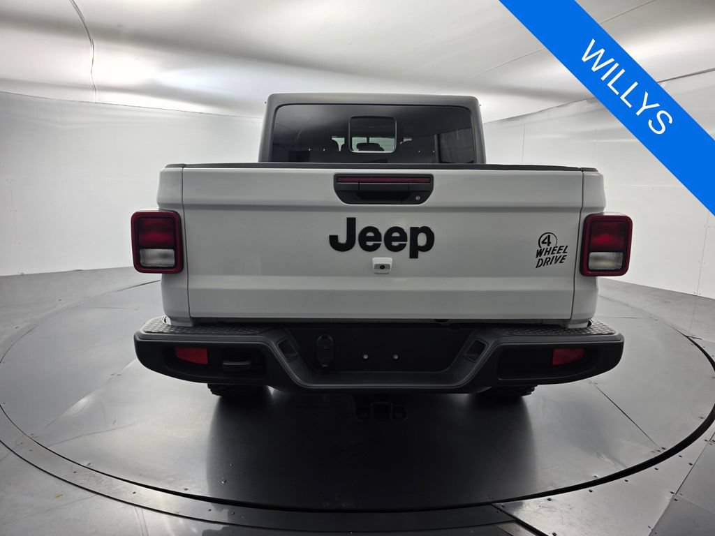 Used 2022 Jeep Gladiator Sport AWD/4WD image 5