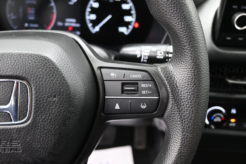 Used 2023 Honda HR-V LX image 19