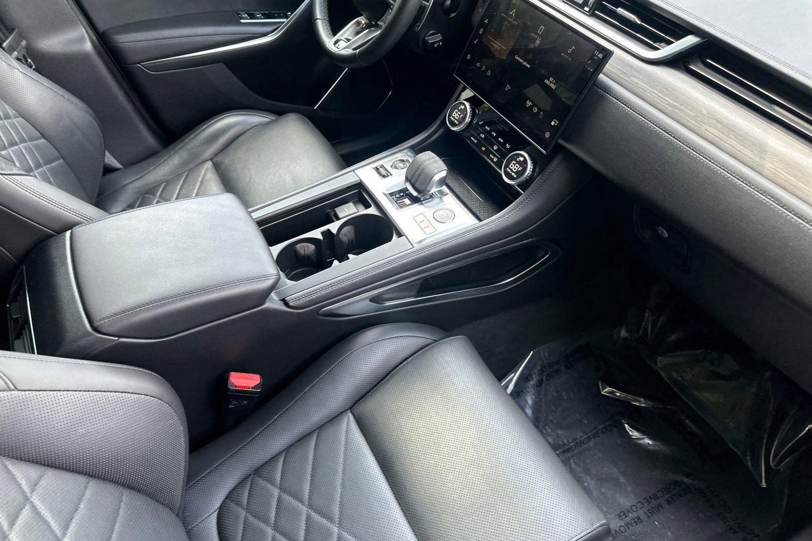 Used 2023 Jaguar F-PACE S image 34