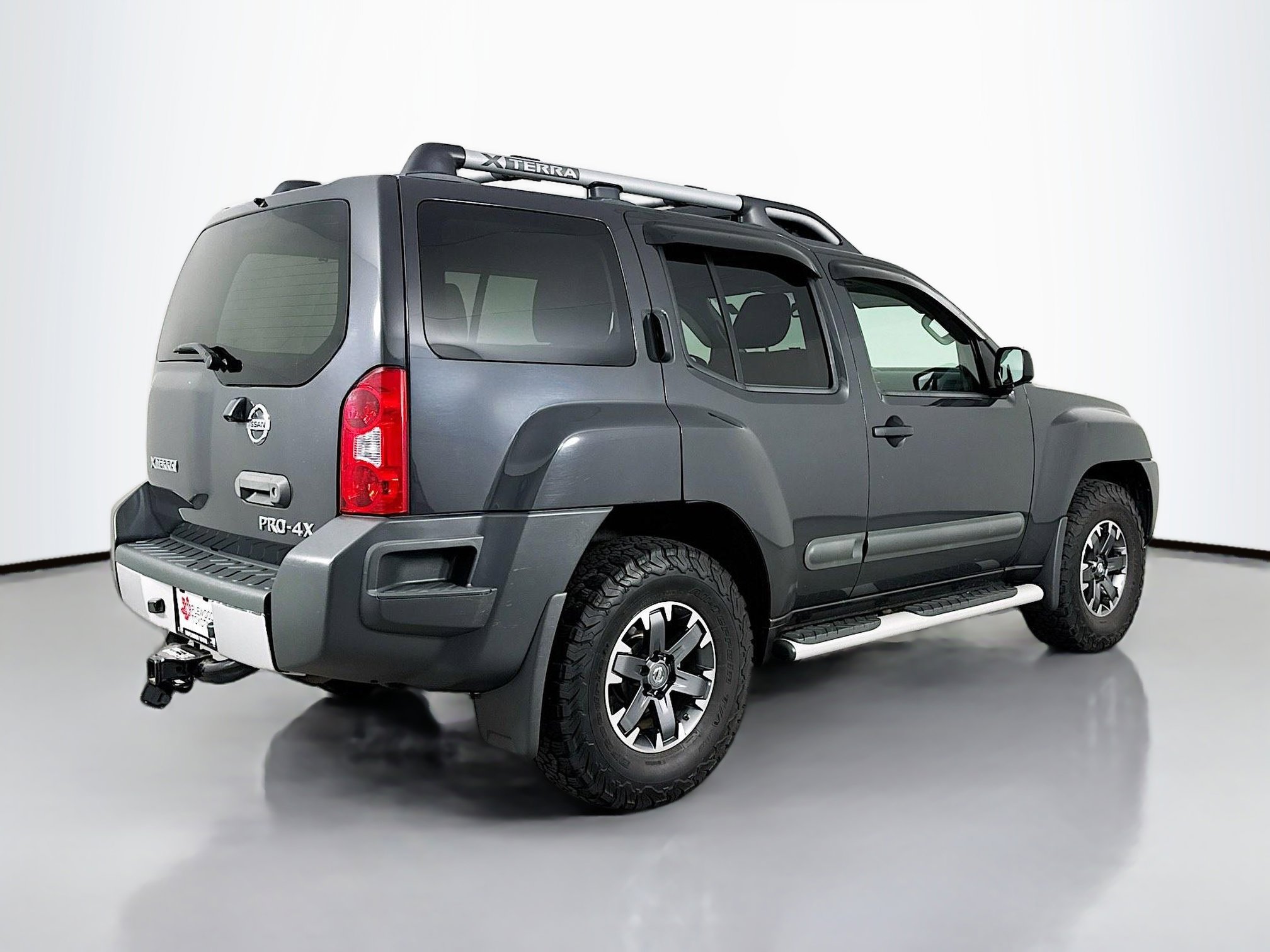 Used 2014 Nissan Xterra PRO-4X AWD/4WD image 7
