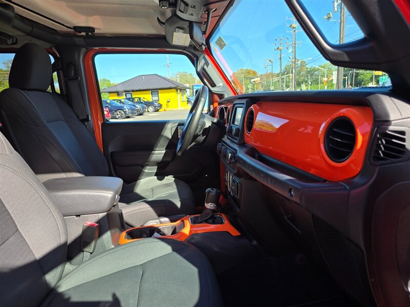 Used 2020 Jeep Wrangler Unlimited Sport S AWD/4WD image 16
