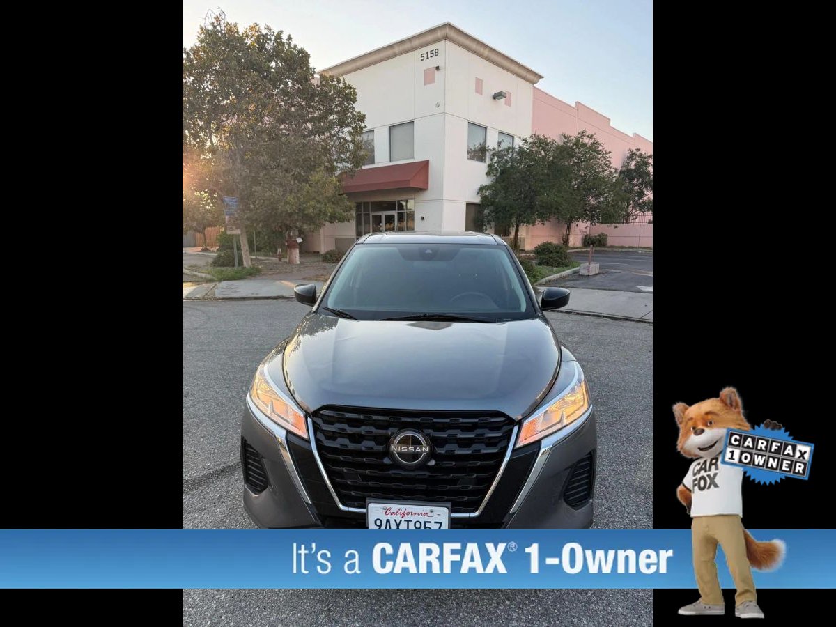 Used 2022 Nissan Kicks S FWD image 10