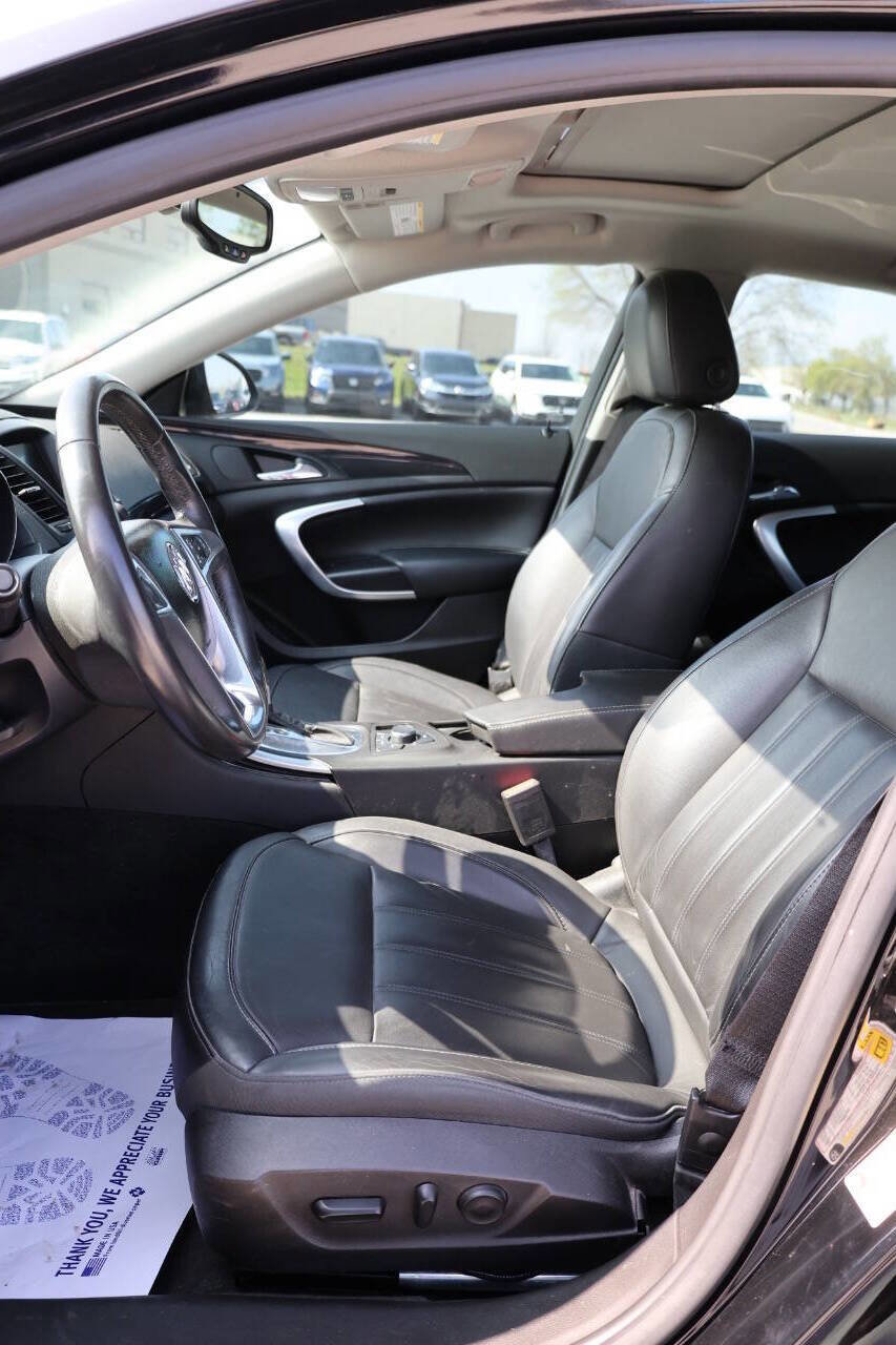 Used 2013 Buick Regal Leather FWD image 13