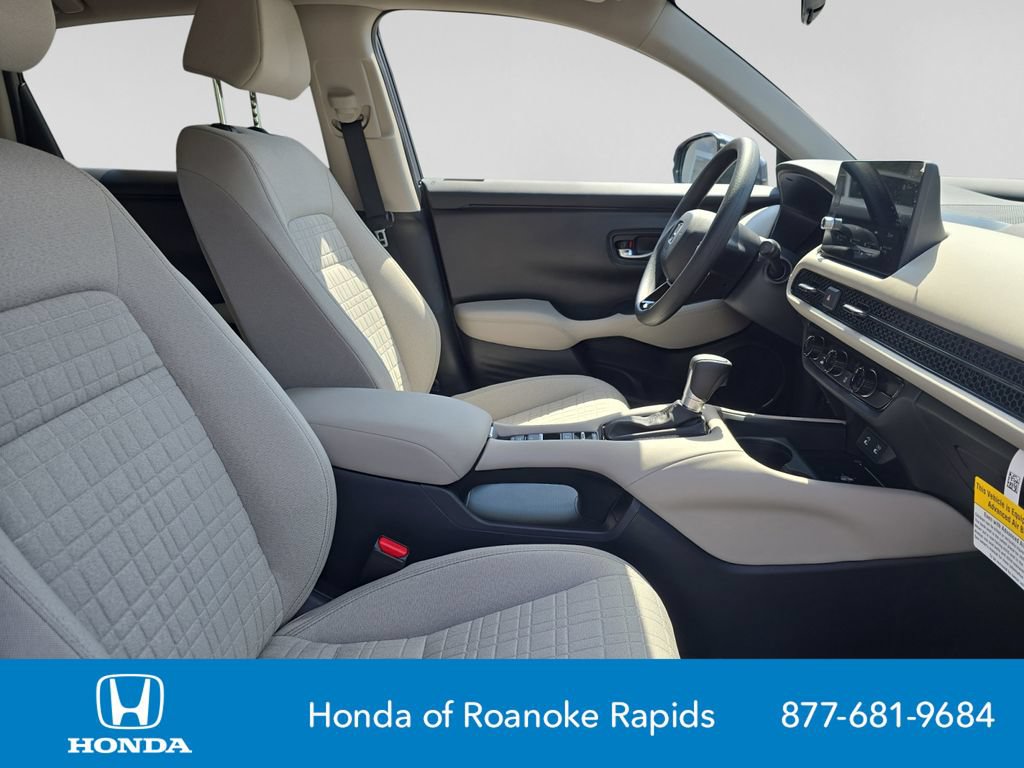 New 2026 Honda HR-V LX image 17