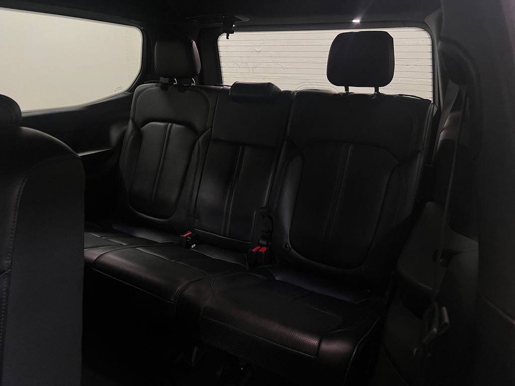Certified 2022 Jeep Wagoneer Series III RWD image 27