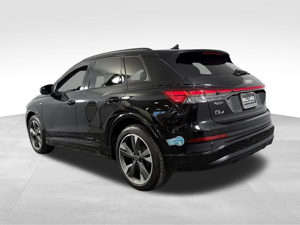 Used 2024 Audi Q4 e-tron Premium Plus AWD/4WD image 9