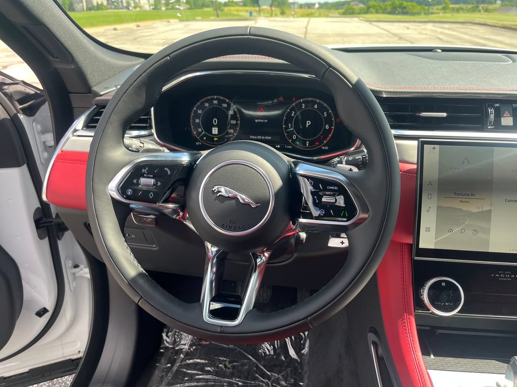 New 2026 Jaguar F-PACE R-Dynamic S AWD/4WD image 13