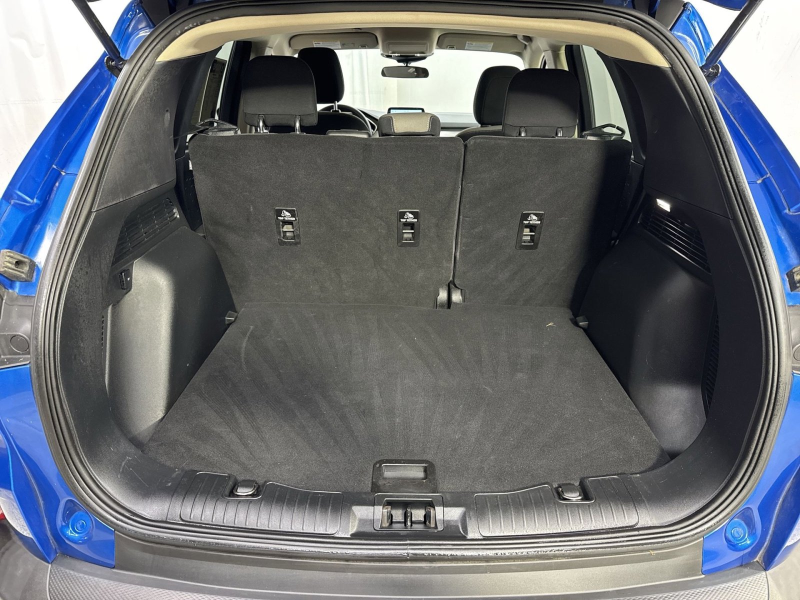 Used 2020 Ford Escape SE image 27