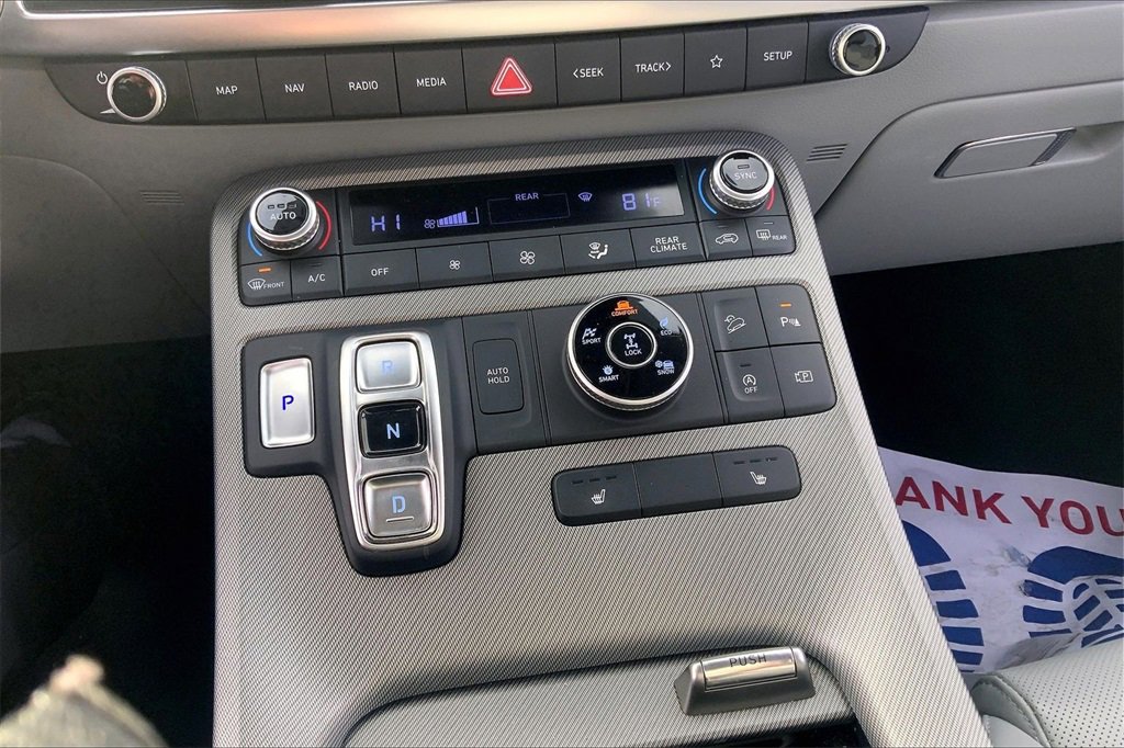Used 2025 Hyundai Palisade SEL image 18