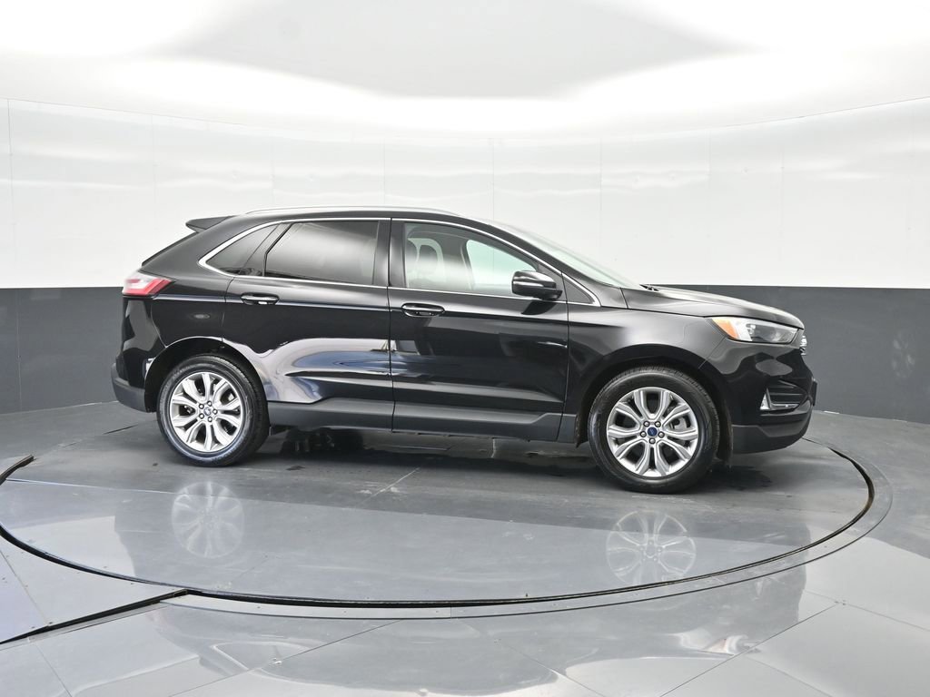 Certified 2022 Ford Edge Titanium image 12